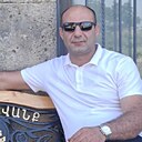 Знакомства: Эдгар, 39 лет, Ереван
