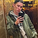 Знакомства: Макс, 30 лет, Калининград