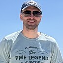 Знакомства: Андрей, 35 лет, Москва