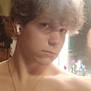 Знакомства: Вася, 18 лет, Москва
