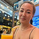 Знакомства: Elena, 37 лет, Барнаул