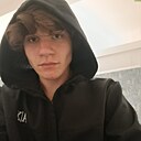 Знакомства: Матвей, 18 лет, Кобрин