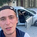Знакомства: Илья, 20 лет, Крымск