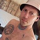 Знакомства: Евгений, 32 года, Тобольск