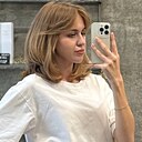 Знакомства: Вика, 23 года, Санкт-Петербург