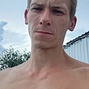 Знакомства: Мишка, 29 лет, Нижний Тагил