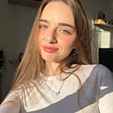 Знакомства: Варюша, 18 лет, Москва