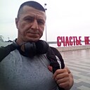 Знакомства: Максим, 39 лет, Лесной
