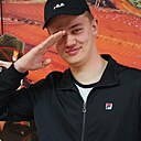 Знакомства: Danil, 21 год, Пермь