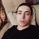 Знакомства: Максим, 22 года, Курах