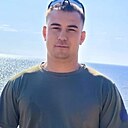 Знакомства: Александр, 33 года, Мариуполь