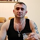 Знакомства: Gocha, 41 год, Харьков