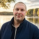 Знакомства: Виталик, 37 лет, Кузнецк