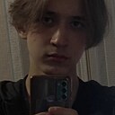 Знакомства: Андрей, 18 лет, Киев
