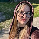 Знакомства: Ксения, 19 лет, Муром