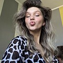 Знакомства: Настя, 24 года, Самара