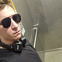 Знакомства: Роман, 25 лет, Санкт-Петербург