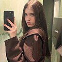 Знакомства: Виолетта, 18 лет, Москва