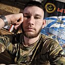 Знакомства: Даня, 26 лет, Ясиноватая