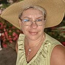 Знакомства: Юлия, 51 год, Москва