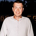 Знакомства: Евгений, 33 года, Тюмень
