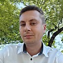 Знакомства: Виталий, 32 года, Новокубанск