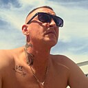 Знакомства: Александр, 26 лет, Волковыск