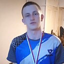 Знакомства: Павел, 24 года, Серов