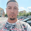 Знакомства: Bogdan, 40 лет, București