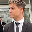 Знакомства: Octavian, 19 лет, Кишинев