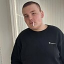 Знакомства: Артём, 27 лет, Малаховка
