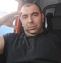 Знакомства: Валентин, 39 лет, Дербент