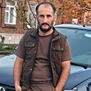 Знакомства: Эмзар, 36 лет, Владикавказ