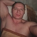Знакомства: Антон, 33 года, Красноярск
