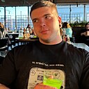 Знакомства: Арсений, 22 года, Новомосковск