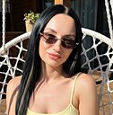 Знакомства: Алина, 30 лет, Волжский