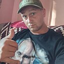 Знакомства: Александр, 33 года, Красный Луч