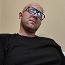 Знакомства: Димон, 33 года, Калининград