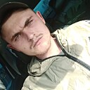 Знакомства: Евгений, 25 лет, Миллерово