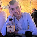 Знакомства: Артем, 27 лет, Березовка