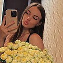 Знакомства: Дарина, 26 лет, Киев