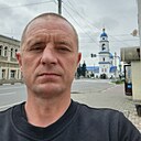 Знакомства: Денис, 44 года, Малоярославец