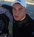 Знакомства: Сергей, 39 лет, Челябинск