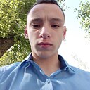 Знакомства: Денис, 18 лет, Северодвинск
