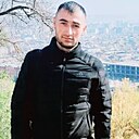 Знакомства: Yusuf, 25 лет, Петропавловск-Камчатский