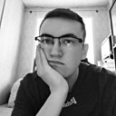 Знакомства: Максим, 24 года, Красноуфимск