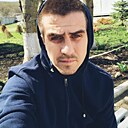 Знакомства: Александр, 32 года, Благовещенск