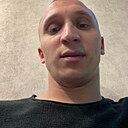 Знакомства: Arturo, 31 год, Новый Уренгой