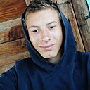 Знакомства: Геннадий, 18 лет, Междуреченский