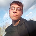 Знакомства: Павел, 21 год, Великий Новгород